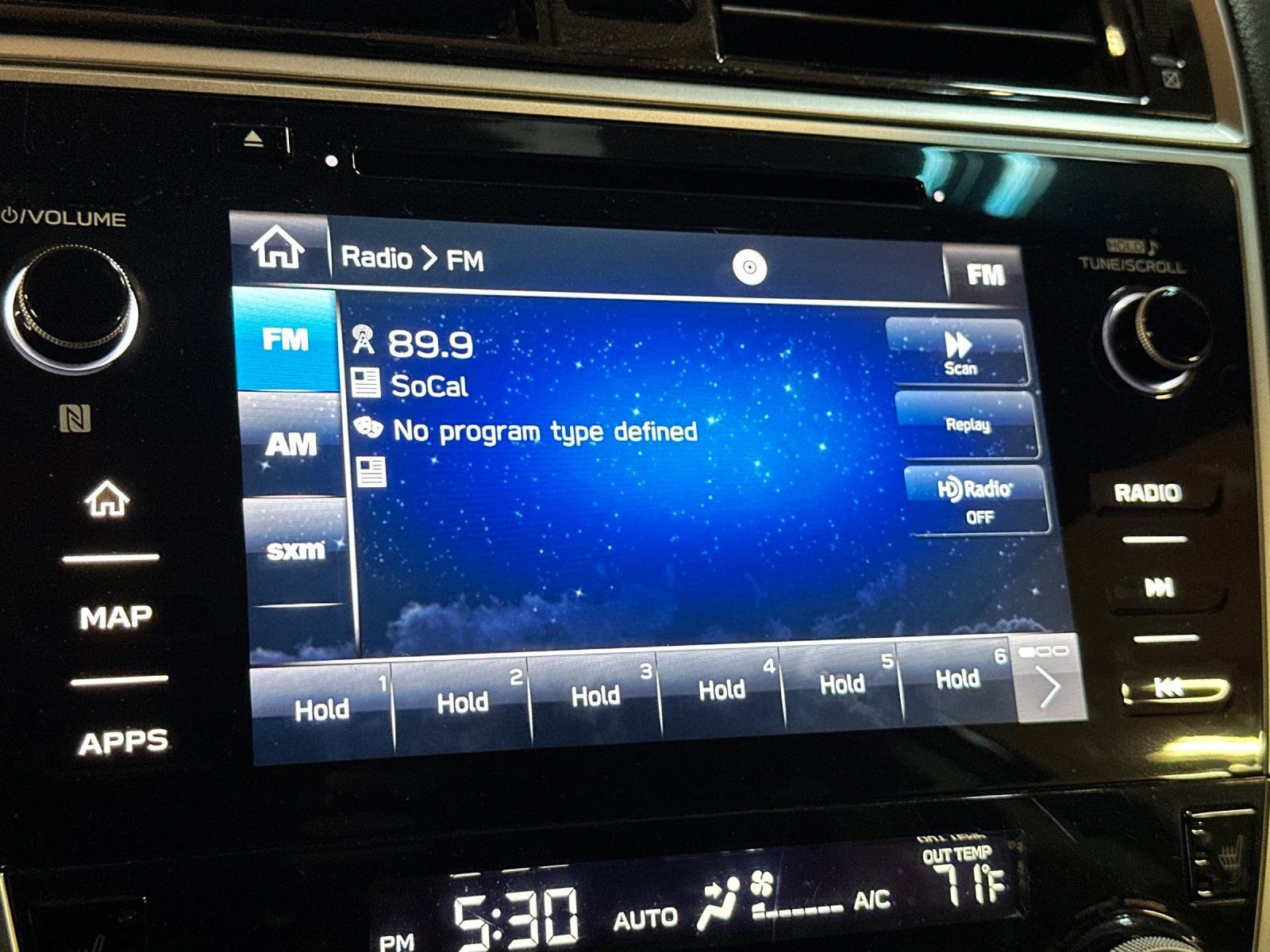 Used 2018 Subaru Outback 2.5i Premium image 17