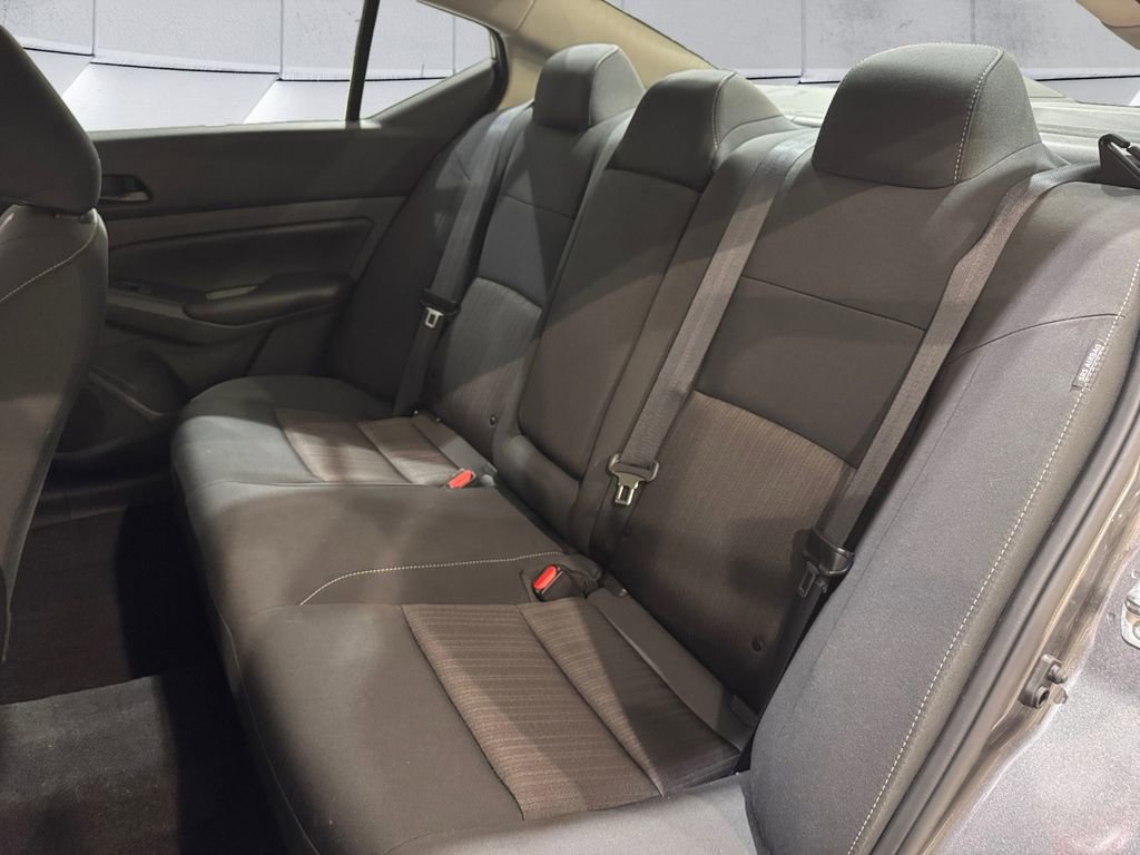 Used 2025 Nissan Altima 2.5 S image 18