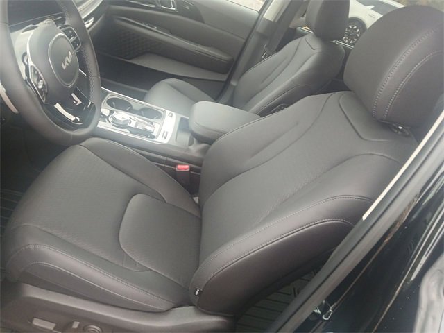 New 2026 Kia Carnival SX Prestige image 11