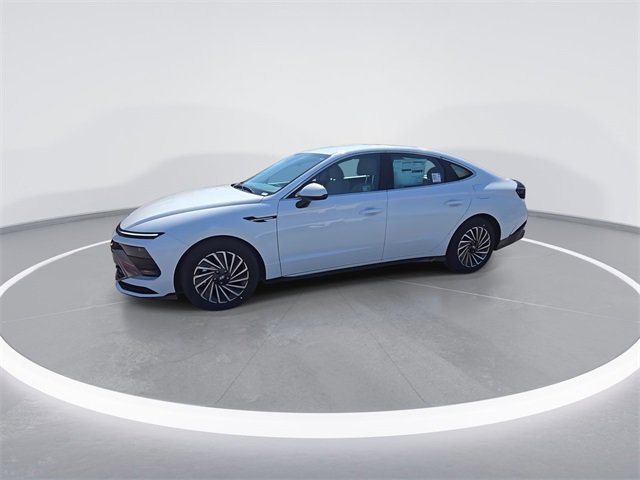 New 2025 Hyundai Sonata SEL image 4