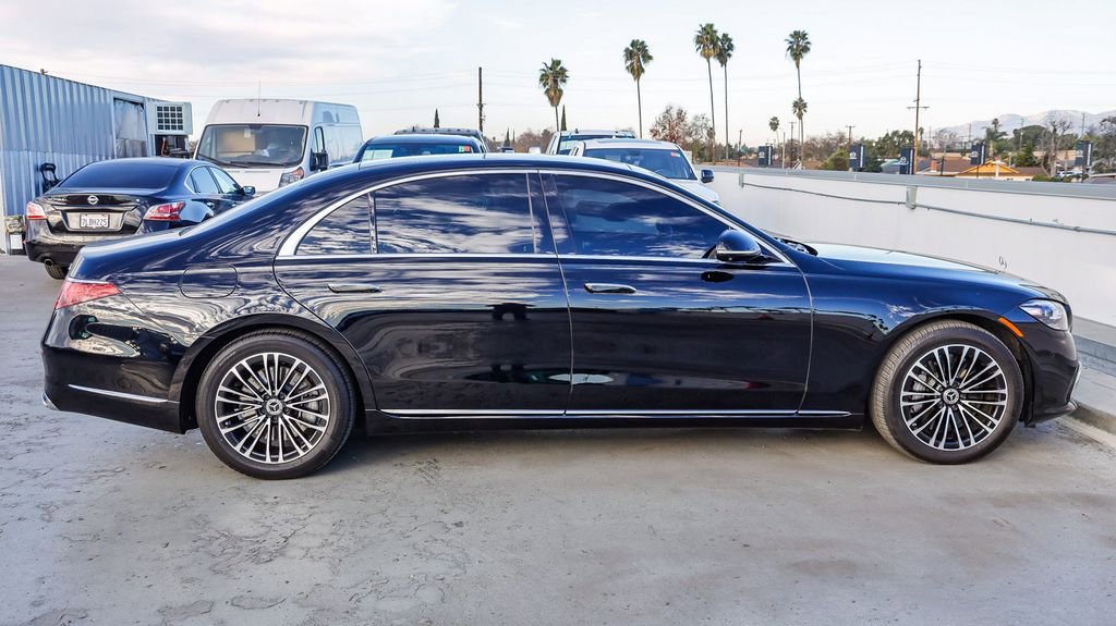 Used 2024 Mercedes-Benz S 580 4MATIC Sedan image 12