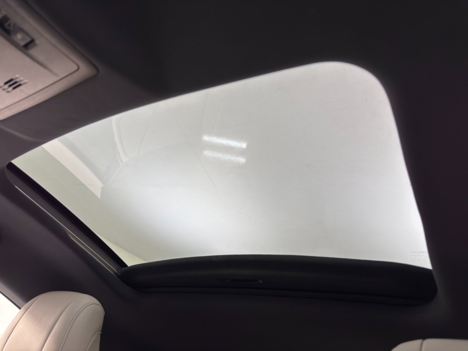 Used 2015 Lexus RC 350 w/ F Sport w/Summer Tires image 11