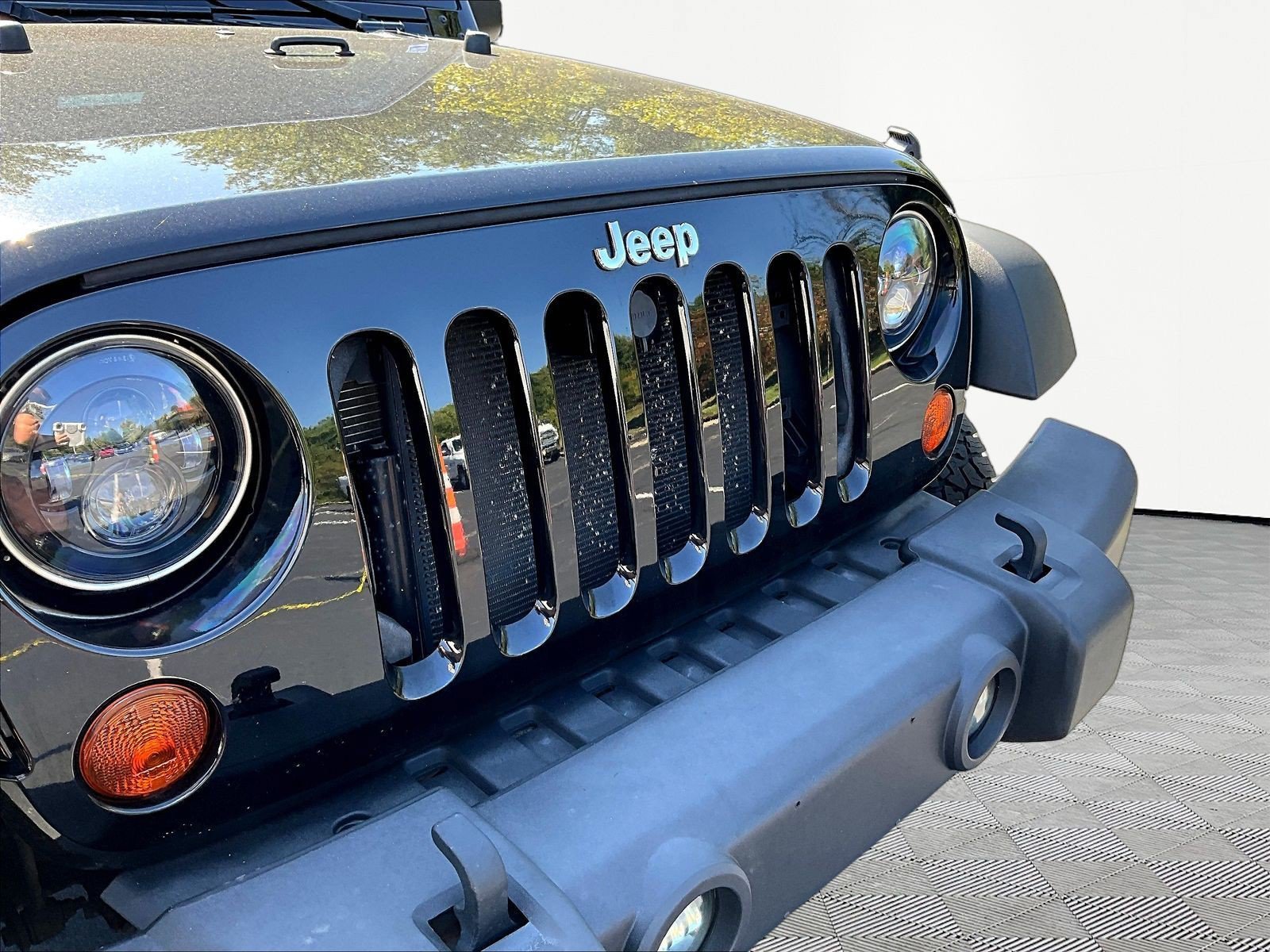 Used 2012 Jeep Wrangler Sport AWD/4WD image 32