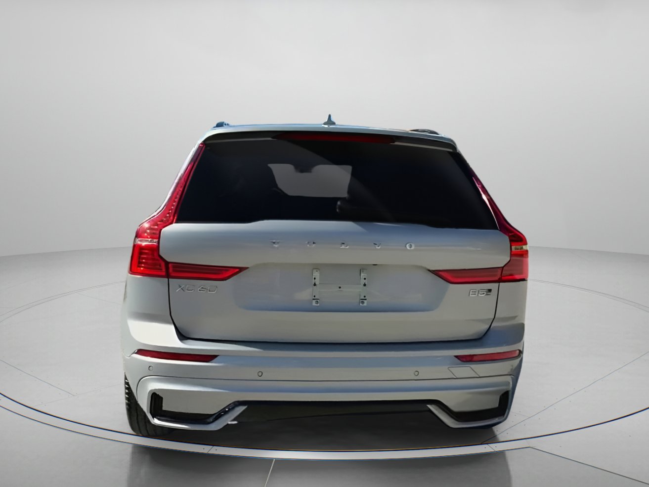 Used 2025 Volvo XC60 B5 Plus image 24