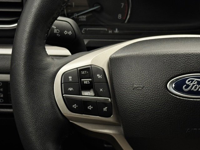 Used 2023 Ford Explorer XLT w/ Equipment Group 202A image 35