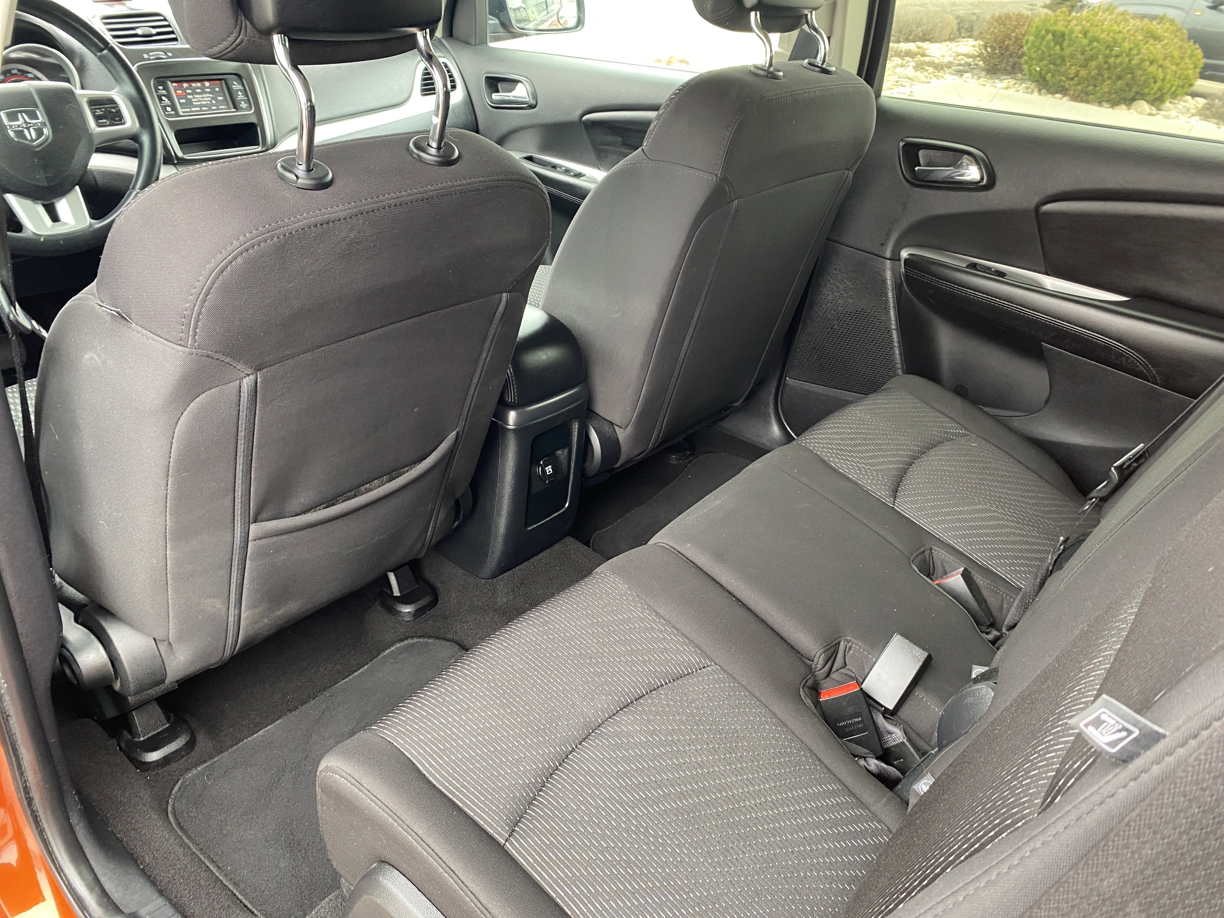 Used 2014 Dodge Journey SXT w/ Flexible Seating Group image 19