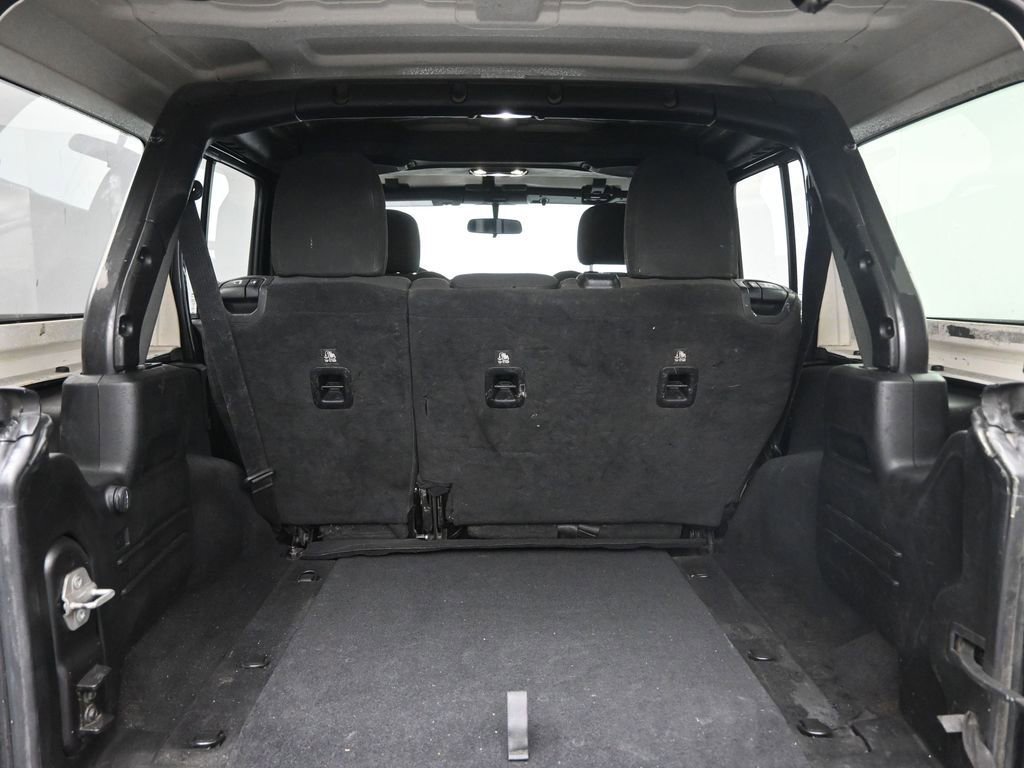 Used 2020 Jeep Wrangler Unlimited Sport AWD/4WD image 17
