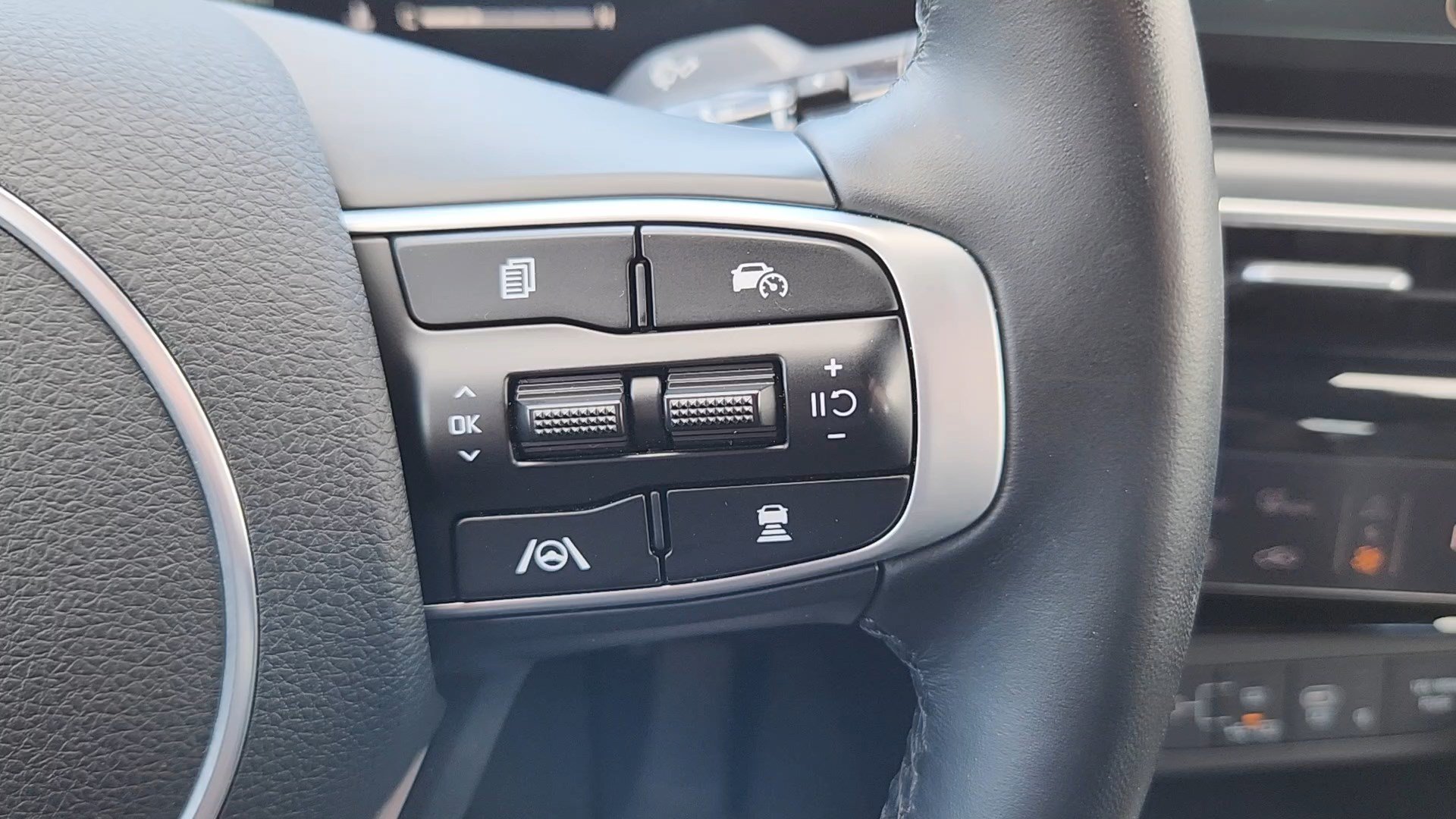 Used 2025 Kia K5 GT-Line AWD/4WD image 13