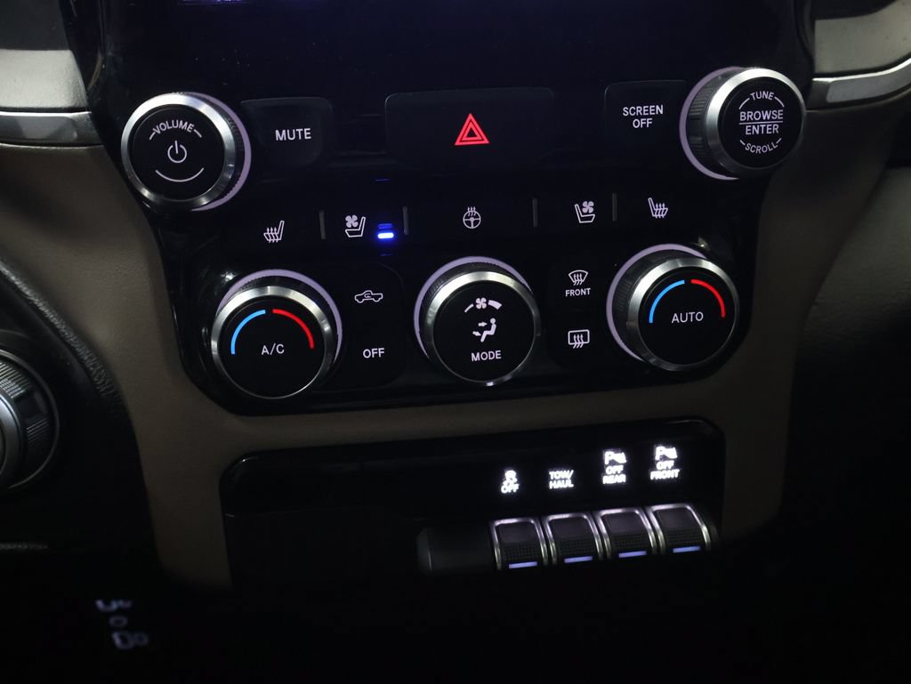 Used 2021 RAM 1500 Laramie RWD image 24