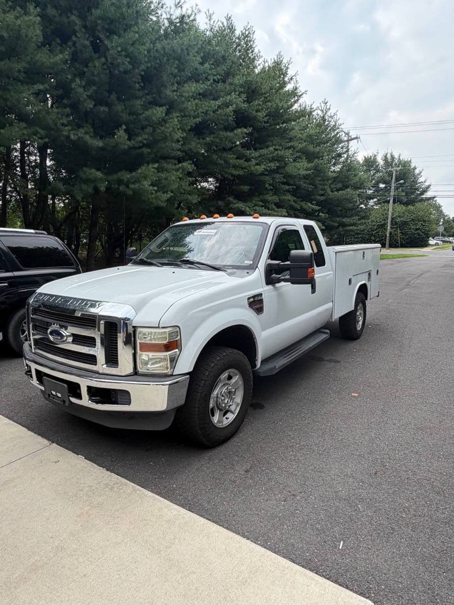 Used 2009 Ford F350 XLT AWD/4WD image 17