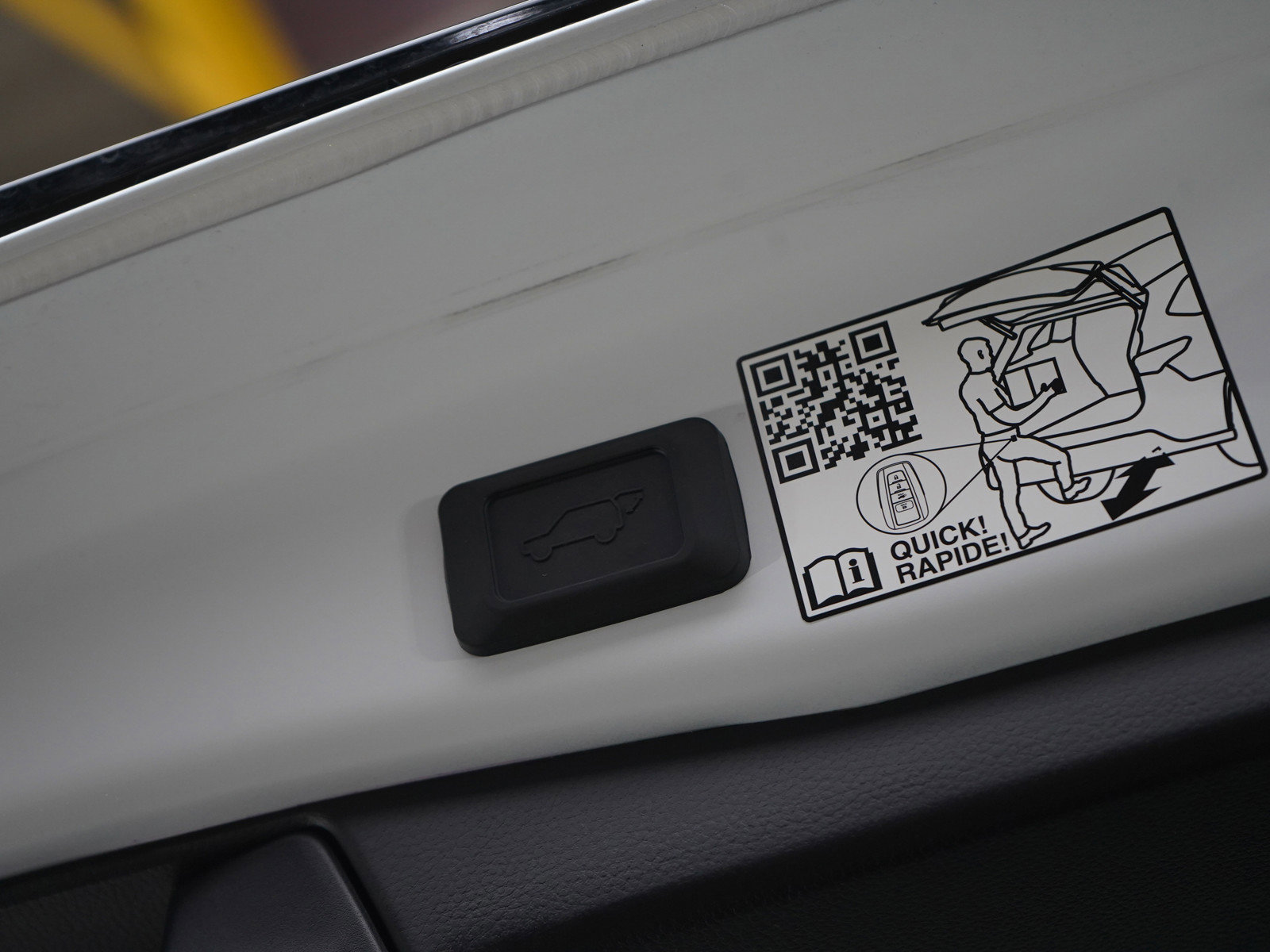 Used 2024 Toyota RAV4 XSE w/ Advanced Technology Package image 18