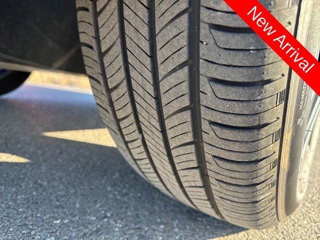 Used 2025 Honda HR-V Sport image 9