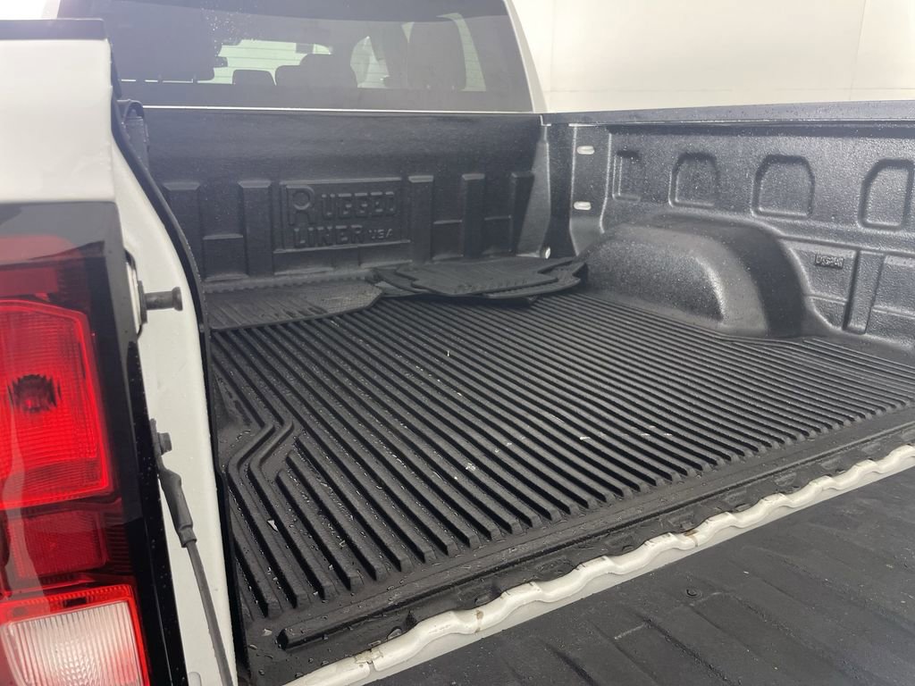 Used 2022 GMC Sierra 1500 SLE image 25