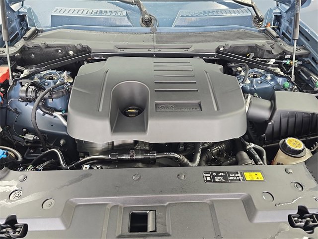 Certified 2023 Land Rover Defender 90 X-Dynamic SE image 26