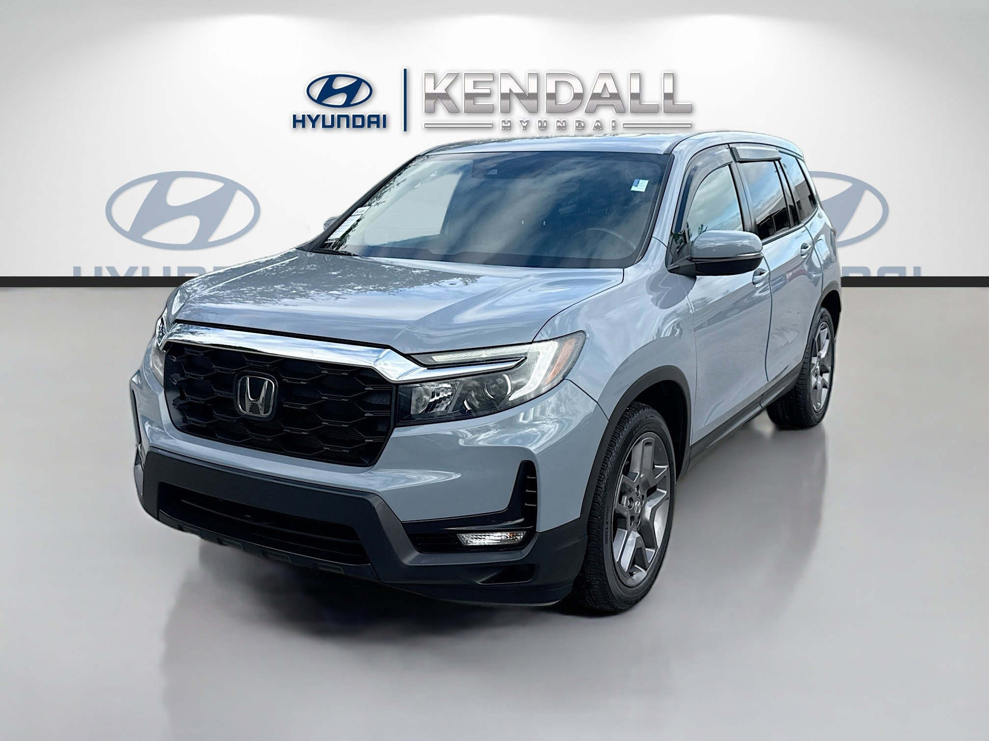Used 2022 Honda Passport EX-L image 3