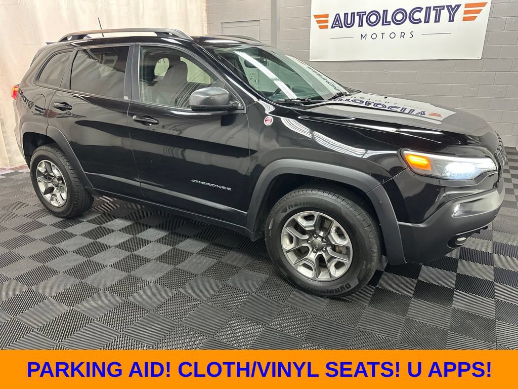 Used 2019 Jeep Cherokee Trailhawk AWD/4WD image 1