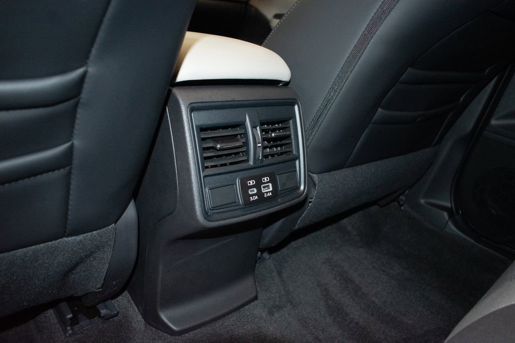 Used 2026 Subaru Forester Premium image 23