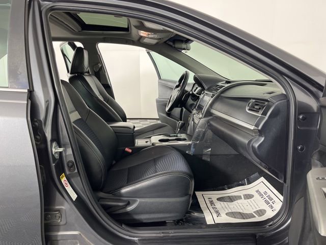 Used 2012 Toyota Camry SE image 41