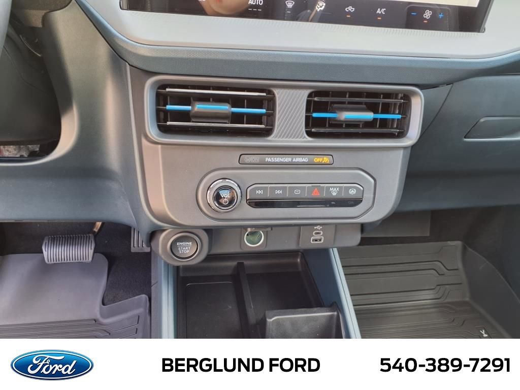 New 2025 Ford Maverick Lobo image 18