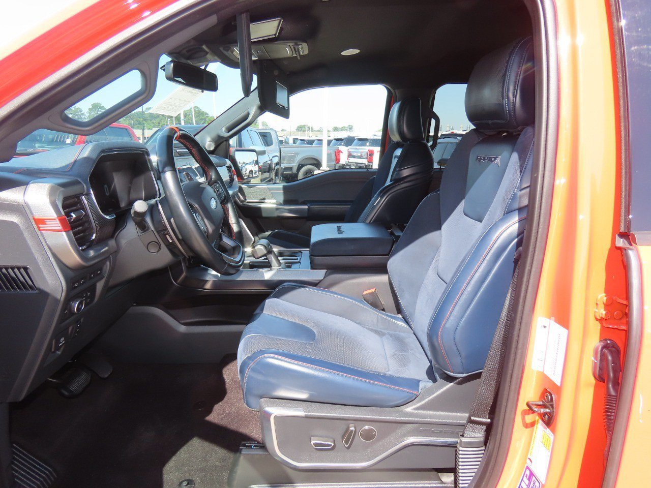 Certified 2021 Ford F150 Raptor w/ Raptor 37 Performance Package AWD/4WD image 26