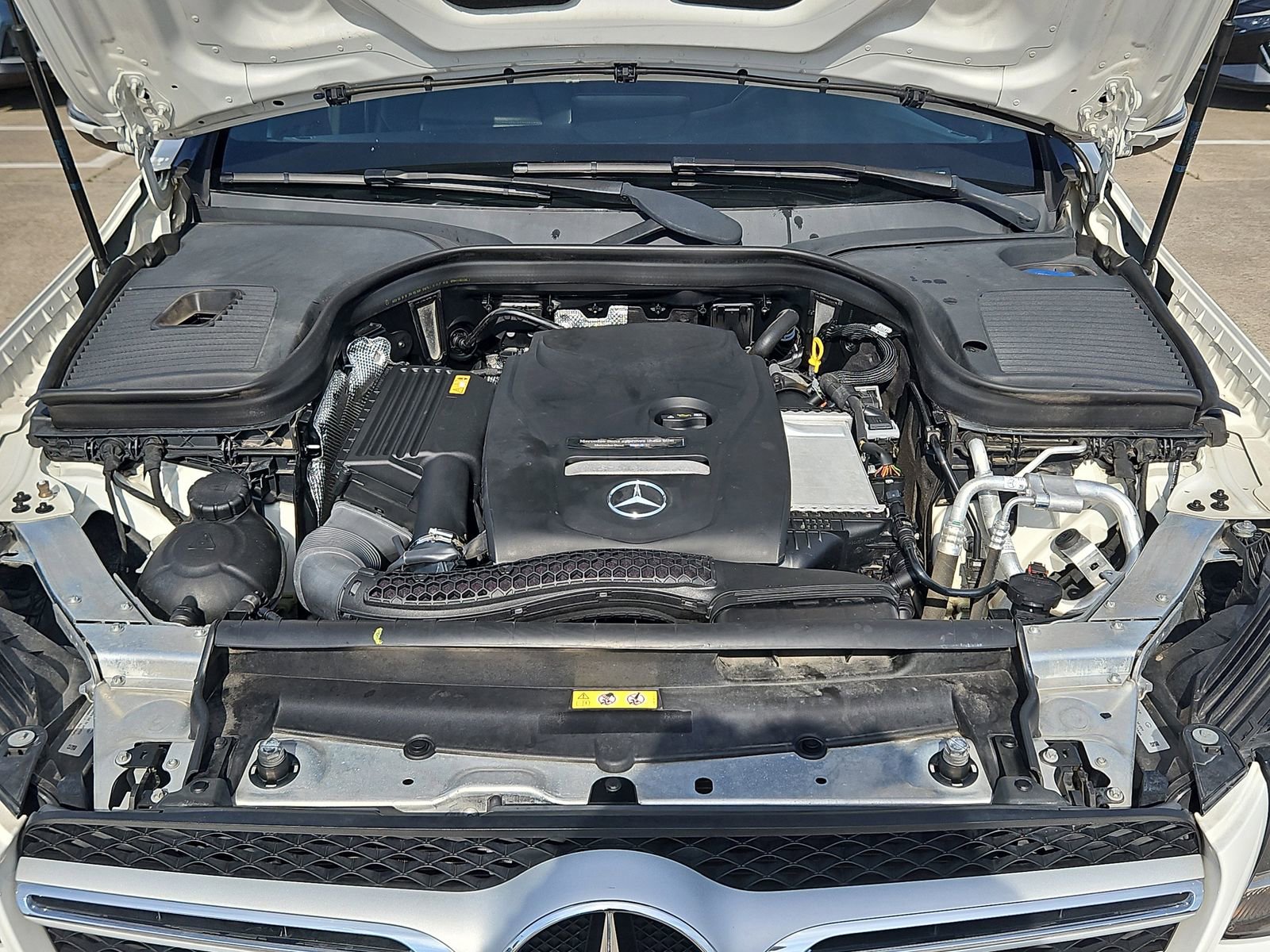 Used 2018 Mercedes-Benz GLC 300 GLC 300 image 10