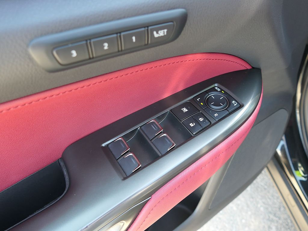 Used 2025 Lexus NX 350h AWD w/ Cold Area Package image 12