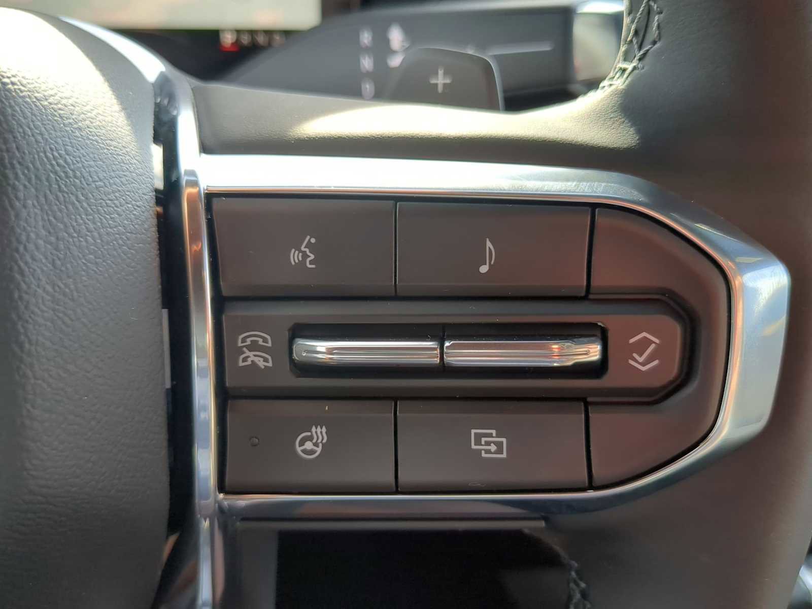 New 2026 GMC Acadia Elevation w/ LPO, Floor Liner Package image 17