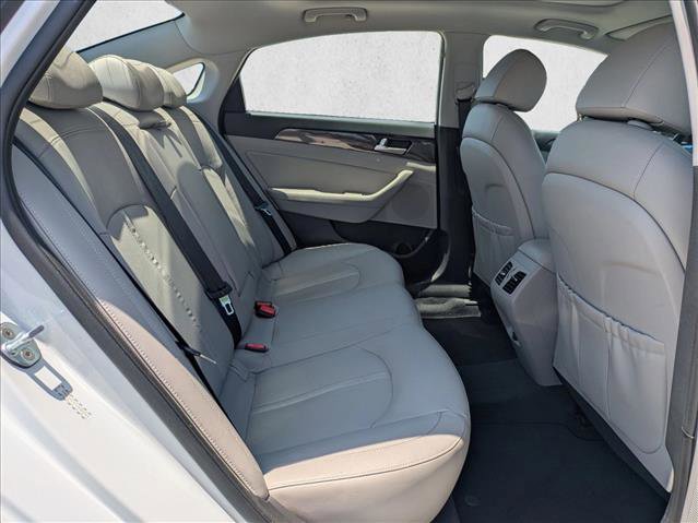 Used 2018 Hyundai Sonata Limited FWD image 19