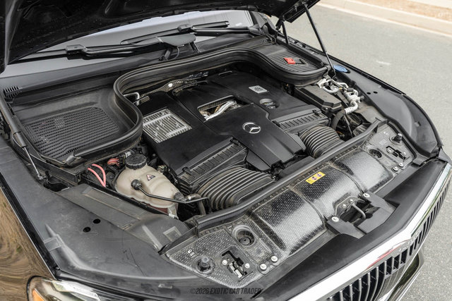 Used 2023 Mercedes-Benz Maybach GLS 600 4MATIC image 16