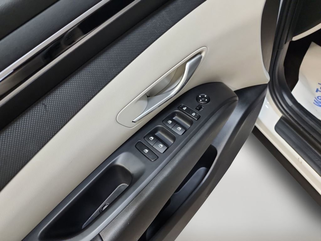 Used 2024 Hyundai Tucson SEL image 11