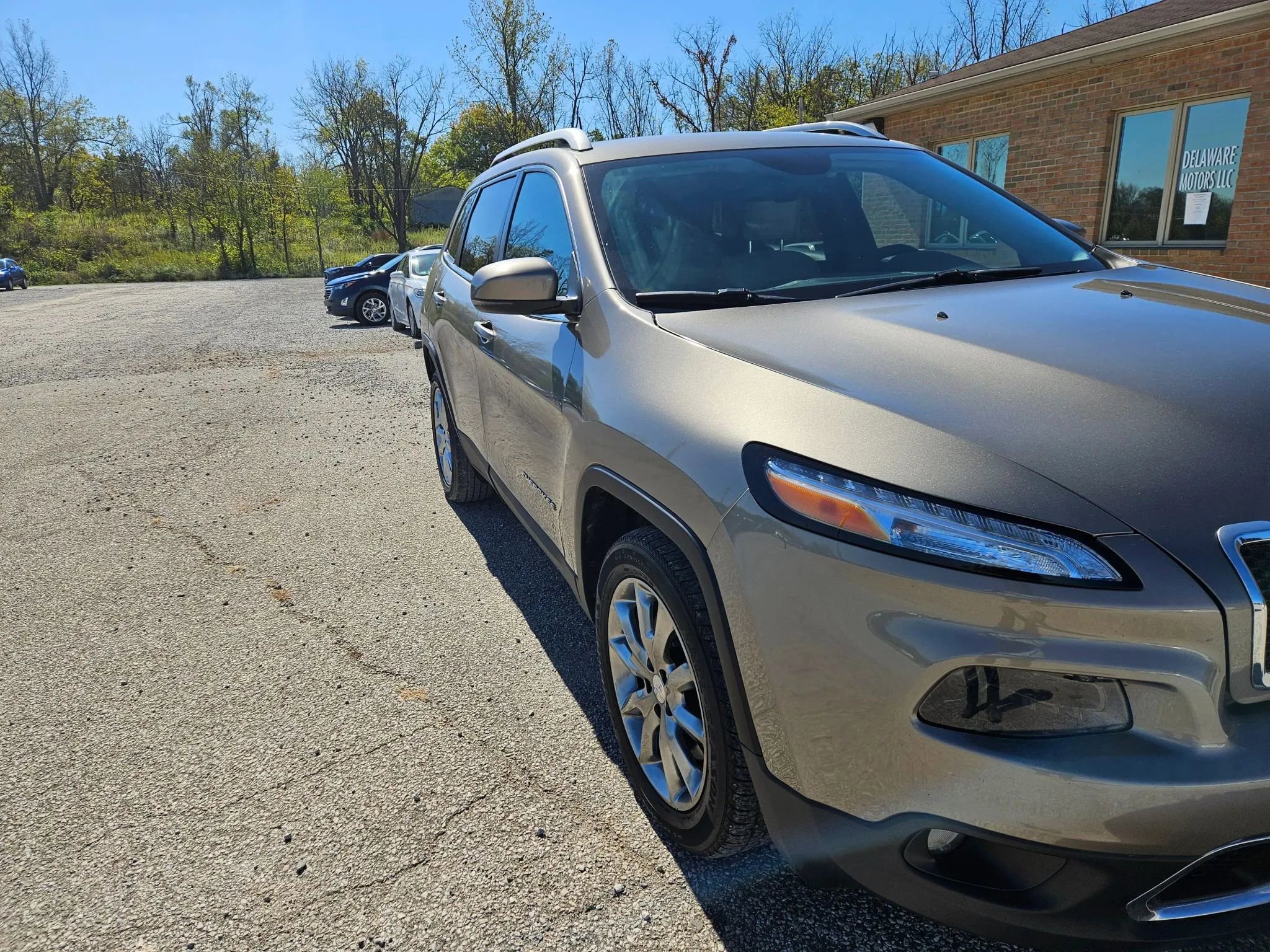 Used 2018 Jeep Cherokee Limited image 5