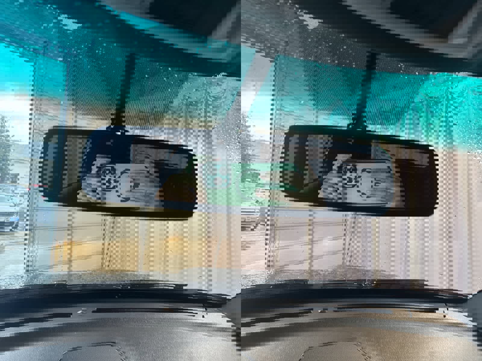 Used 2013 Ford Explorer XLT image 24