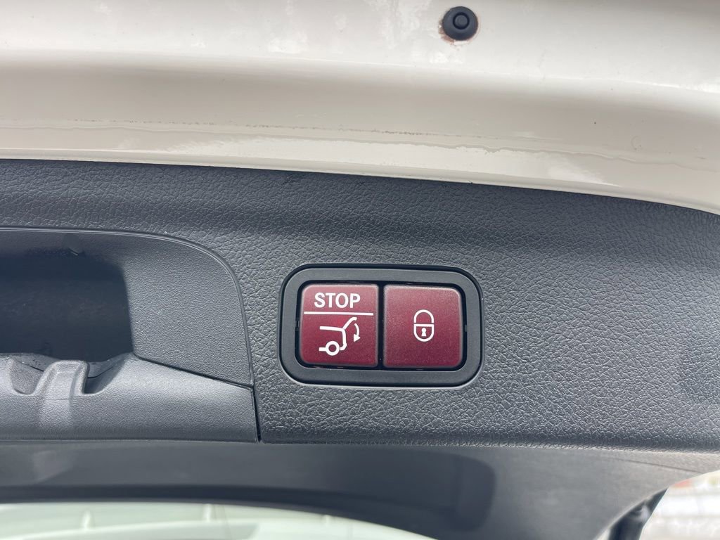 Certified 2021 Mercedes-Benz GLE 350 4MATIC image 26