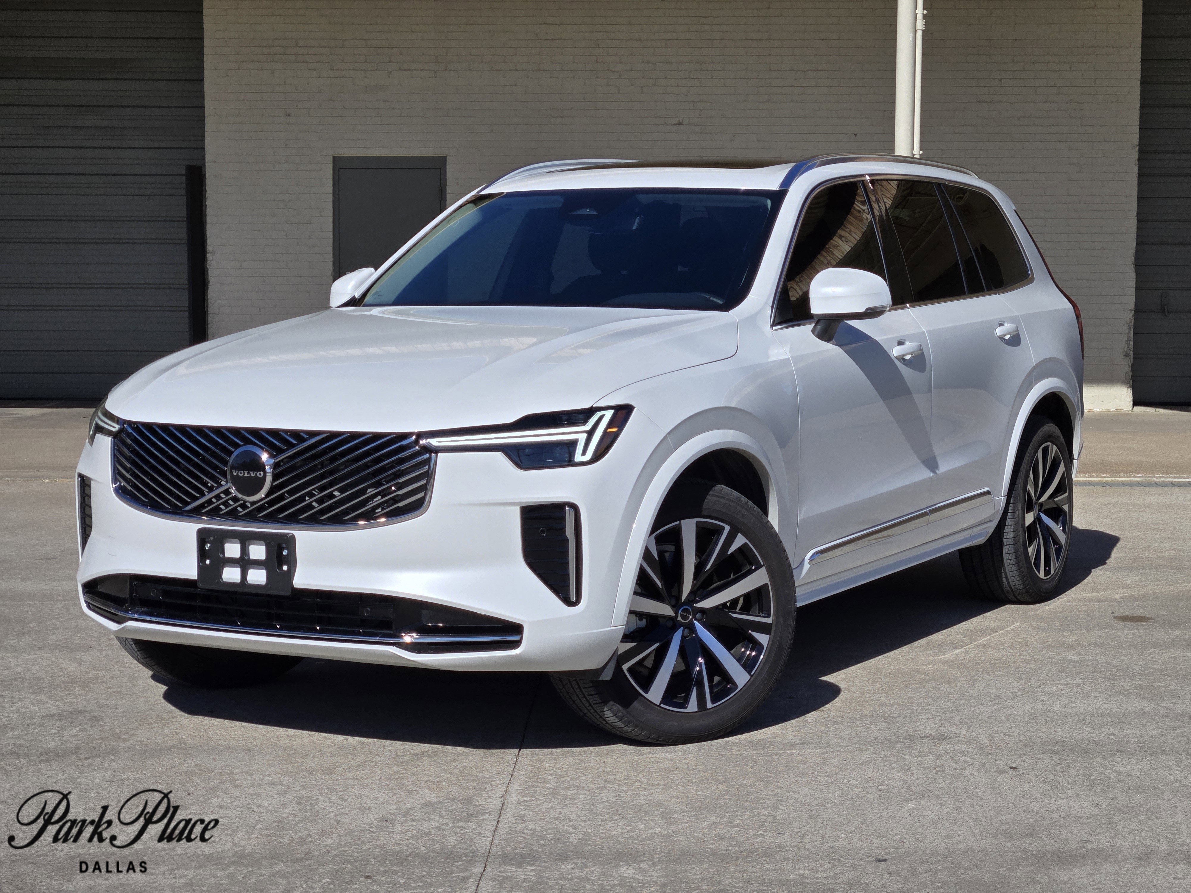 Used 2025 Volvo XC90 B6 Core w/ Protection Package