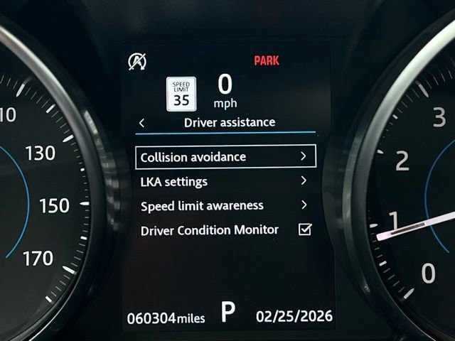 Used 2019 Jaguar F-PACE Premium image 15