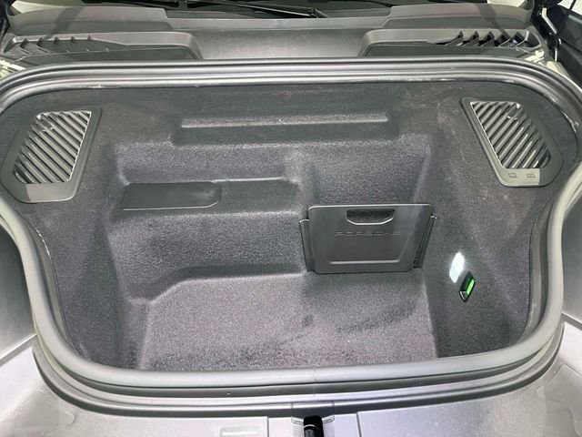 New 2026 Porsche Macan 4 Electric image 26