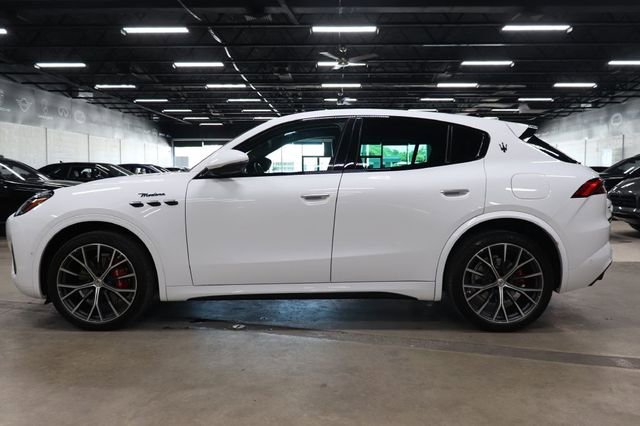 Used 2023 Maserati Grecale Modena image 2