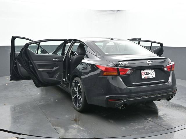 Used 2024 Nissan Altima 2.5 SR image 54