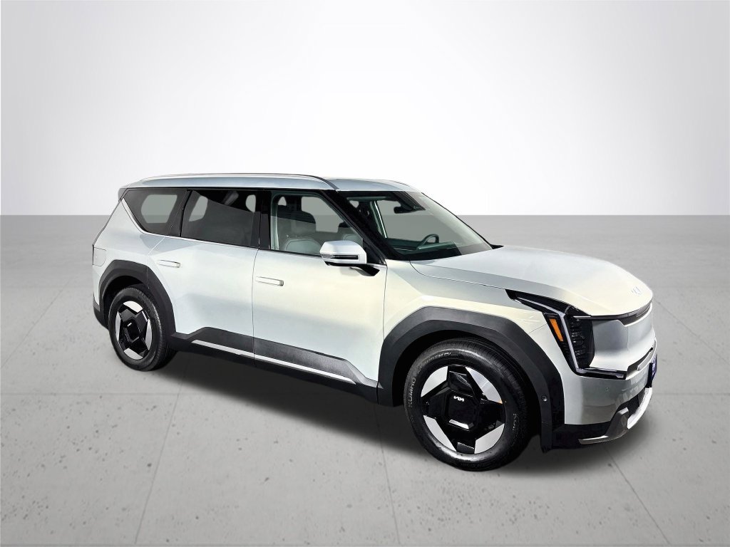 New 2026 Kia EV9 Wind AWD/4WD image 4