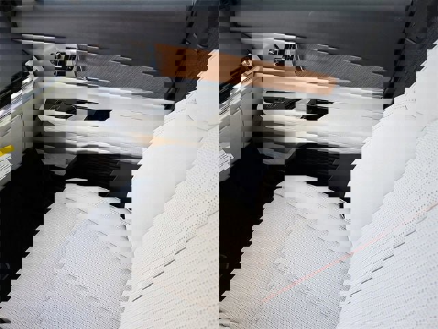 New 2026 Cadillac Vistiq Luxury image 18