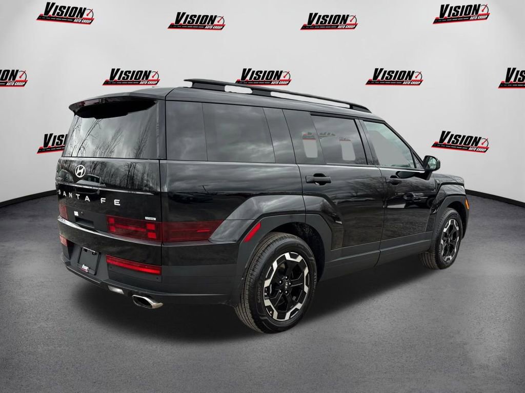 Used 2026 Hyundai Santa Fe SEL image 5
