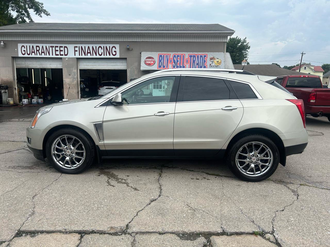 Used 2014 Cadillac SRX Performance AWD/4WD image 4