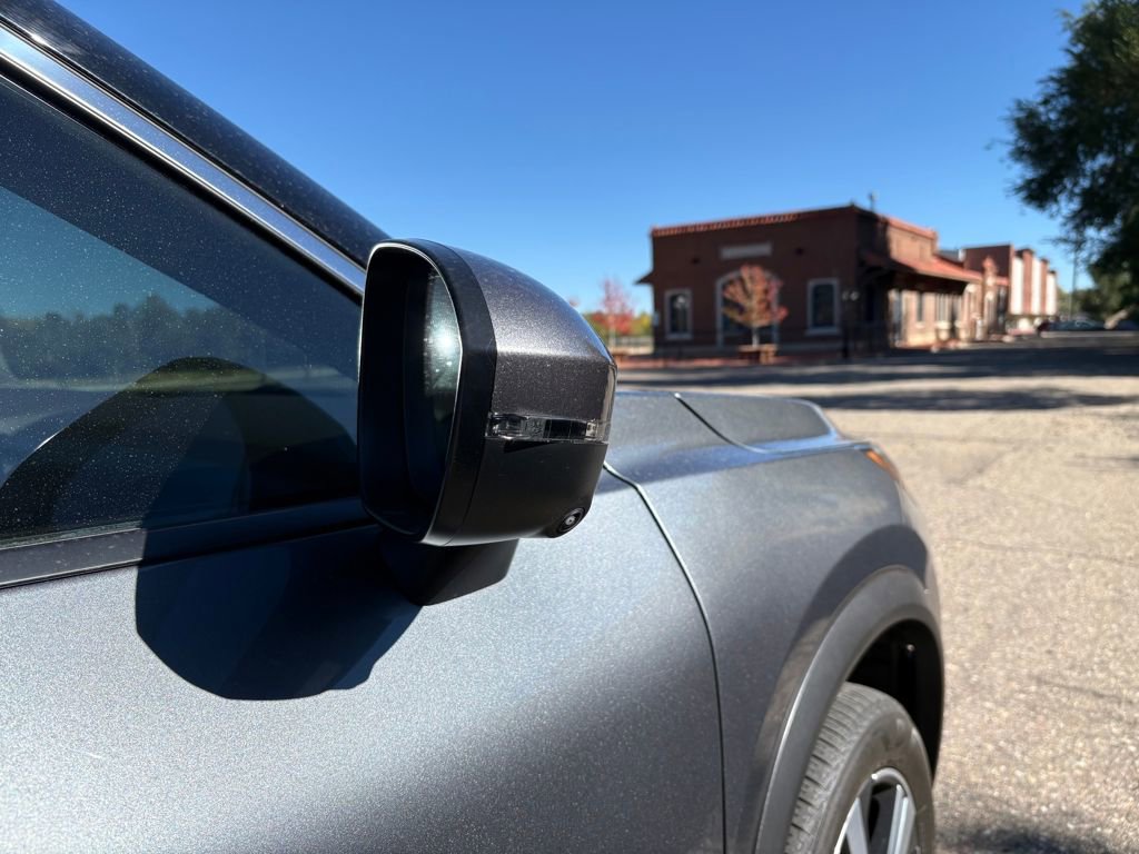 Used 2023 Nissan Rogue SL w/ SL Premium Package image 37