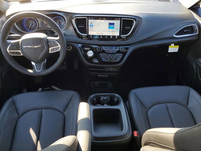 New 2026 Chrysler Pacifica Select FWD image 13