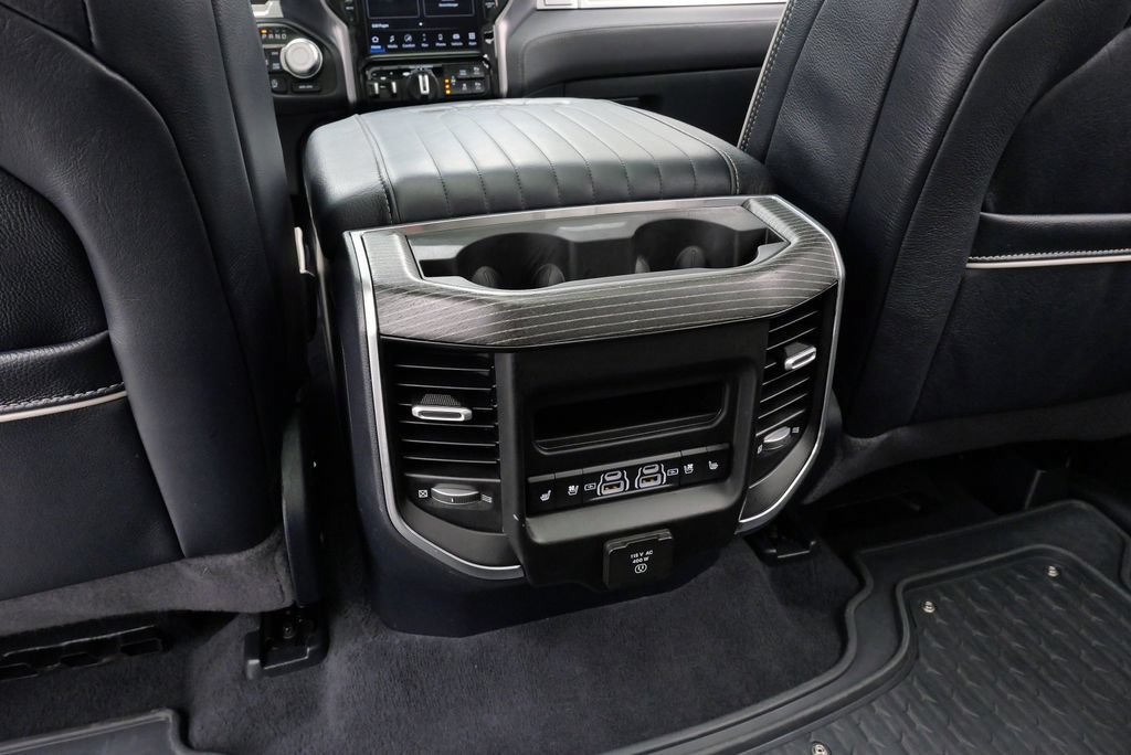 Used 2024 RAM 1500 Limited AWD/4WD image 21