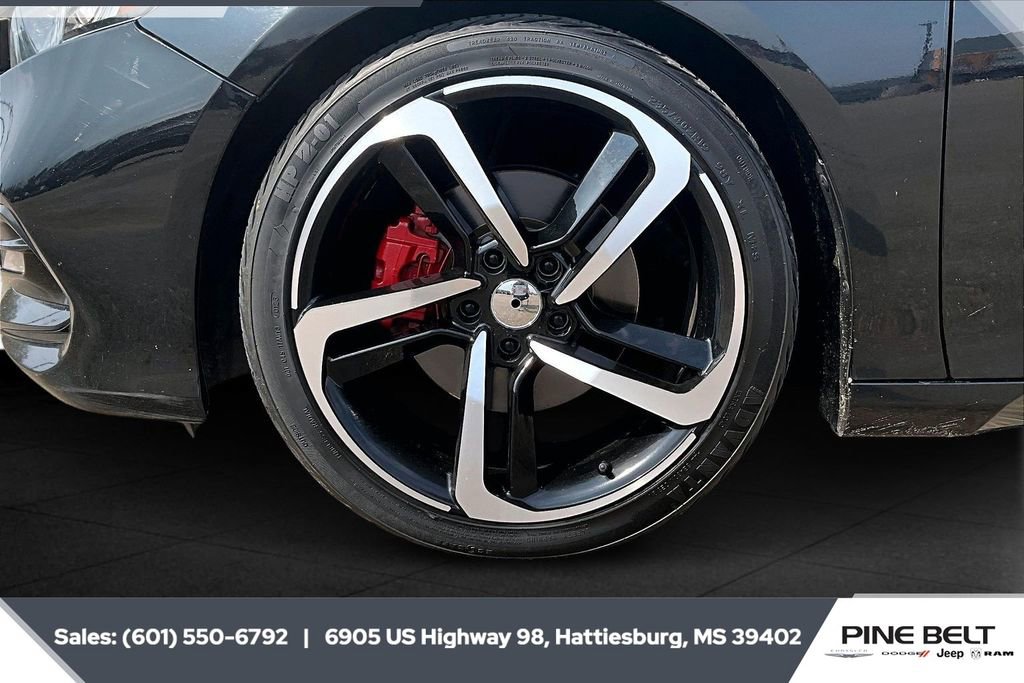 Used 2018 Honda Accord Sport image 7