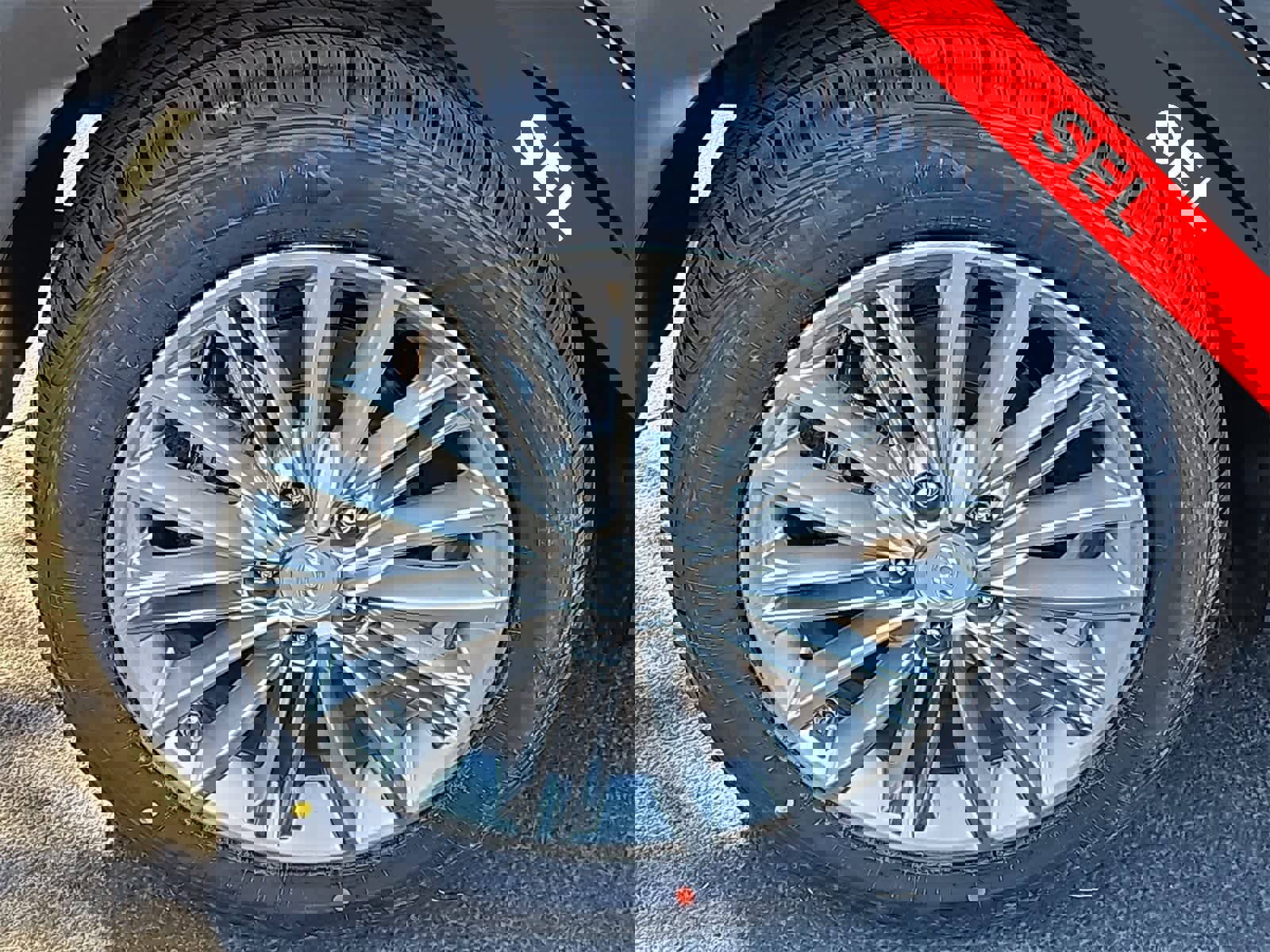 Used 2020 Hyundai Kona SEL image 12