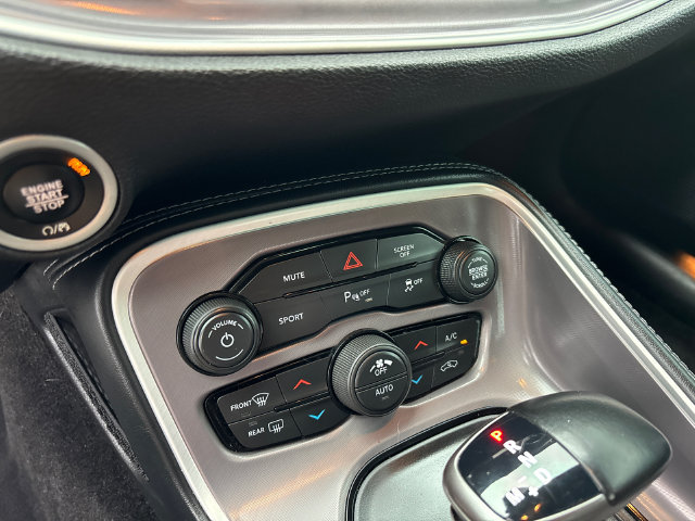 Used 2022 Dodge Challenger GT AWD/4WD image 21