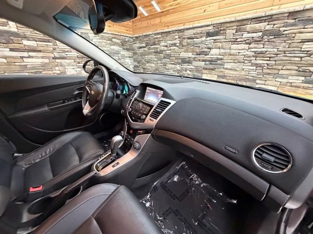 Used 2015 Chevrolet Cruze LTZ w/ Sun, Sound and Sport Package FWD image 15