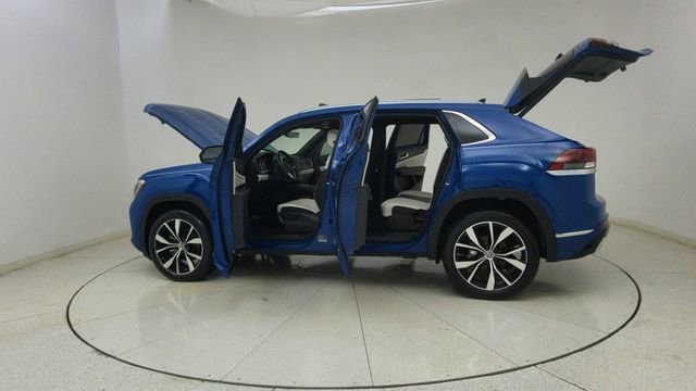 Used 2025 Volkswagen Atlas Cross Sport SEL Premium R-Line AWD/4WD image 73